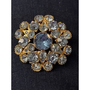 VINTAGE Aurora Borealis Pin Brooch Rhinestone Round Sparkle Fashion